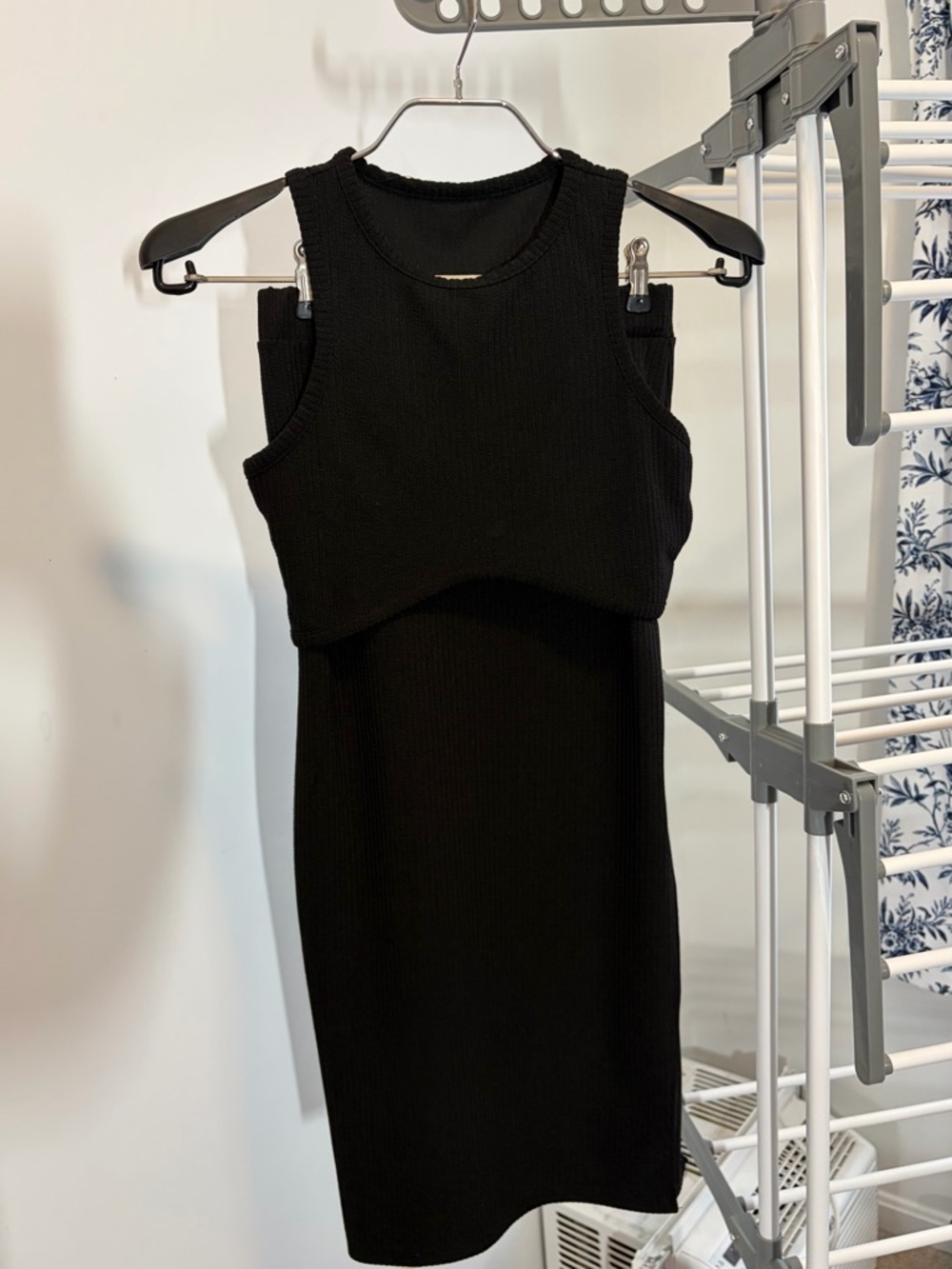 Black Sleeveless Knit Bodycon Crop Top & Skirt